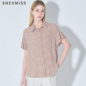 [쉬즈미스][쉬즈미스(SHESMISS)] 체크 셔링 소매 블라우스 (택가격:128000원)