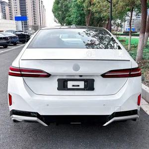 BMW 호환 신형 5시리즈 G60 i5 스포일러 2024-2025 520i 525i 528i 530i 535i 카본 리어 트렁크 리드 카 스