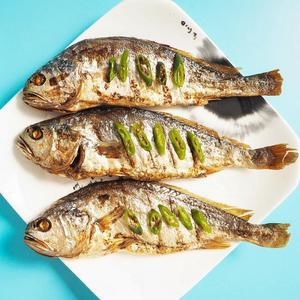 영광 법성포 간편조리 찐보리굴비 특대(29-30cm 내외) 10미(가방제외)
