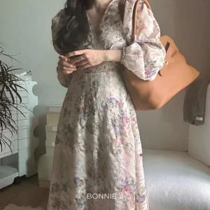 [보니제이]BONNIE J 쉬폰 롱원피스 긴 소매 데일리 꽃무늬 브이