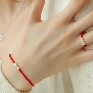 [헤스티아][+SWEET LOVE CANDY 패키지비즈팔찌나비리본진주팔찌진주행운] 행운과 번영을 뜻하는 빨강 비즈