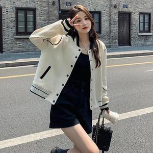 [기타]케러이 레터링 바시티 엠브로이더리 여성 데일리 숏자켓