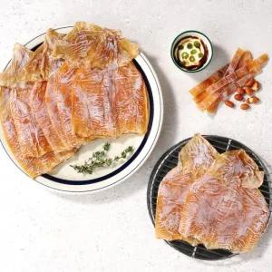 껍질 벗겨 해풍으로 말린 부드러운 몸통 건오징어 7-11미(250g 내외)