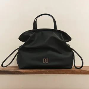 닥스 액세서리 25FW [복조리1위][DAKS NYLON] 블랙 DD로고 나일론 원단 드로우스트링형 토트백 DCBA5F916B