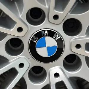 자동차휠캡 BMW 호환 X1 X3 X5 E70 E71 X6 M3 F30 F20 F10 F11 G30 E36 E46 E53 E90 E91 E60 E61 56mm/68mm