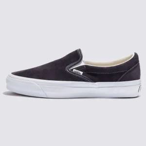 [롯데백화점]반스 프리미엄 피그 스웨이드 Classic Slip-On 클래식 슬립온 98 네이비 VN000D5AEPW1