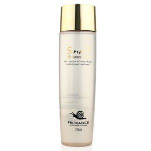 피부를 생기 있게 수분을 채워주는 달팽이 스킨 210ml