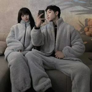 남녀공용 겨울 잠옷 세트, 코랄 플리스 홈웨어, 세트 커플 롱 잠옷, 두꺼운 벨벳, 따뜻하고 부드럽고 편안한 잠옷