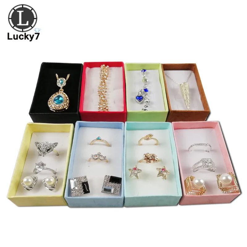 도매 12pcs 모듬 된 색상 쥬얼리 세트 디스플레이 상자 목걸이 귀걸이 반지 상자 5*8*2.5cm 포장 선물 상자 혼합