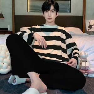 스트라이프 플러스 사이즈 남성 잠옷 여름 긴 소매 캐주얼 스포츠 루즈 블랙 라운드 넥 티셔츠와 긴 바지 투피스 세트