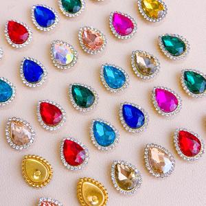 50pcs 워터 드롭 클로 라인스톤 골드 또는 실버 백 DIY 웨딩 드레스 신발 장식 액세서리 플랫백 크리스탈