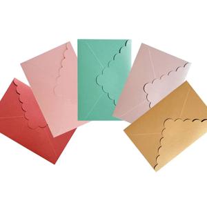 10Pcs 선물 창 봉투 편지 물결 모양의 진주 삼각형 결혼식 초대장 고정 파티 행사 선물 11*16cm