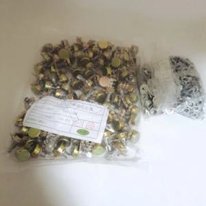 100pcs WH148 선형 전위차계 15mm 샤프트 (너트 및 와셔 포함) 3pin WH148 B1K B2K B5K B10K B20K B50K B100K B250K B500K B1M