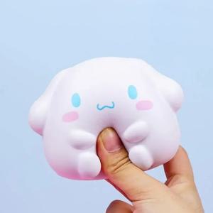 Sanrio Kawaii 멜로디 감압 Kuromi Cinnamoroll 스트레스 릴리프 Squishy 애니메이션 만화 어린이 손 핀치 장난감 치유 선물
