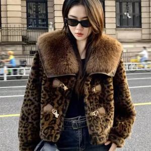 고품질 2025 패션 퍼 칼라 밍크 퍼 재킷 신상 숏 퍼 디자인 두껍고 따뜻한 레오파드 프린트 코트 인조 퍼 코트