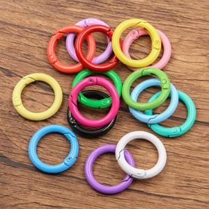 10Pcs 15 색 금속 O 링 스프링 걸쇠 개방형 라운드 Carabiner 키 체인 클립 후크 개 체인 DIY 쥬얼리 버클 커넥터