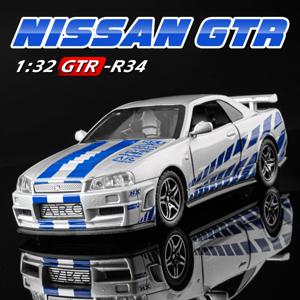 1:32 GTR R34 스카이 라인 빠른 합금 시뮬레이션 자동차 모델 다이캐스트 및 장난감 차량 및 성난 자동차 장식 장난감 어린이 소년