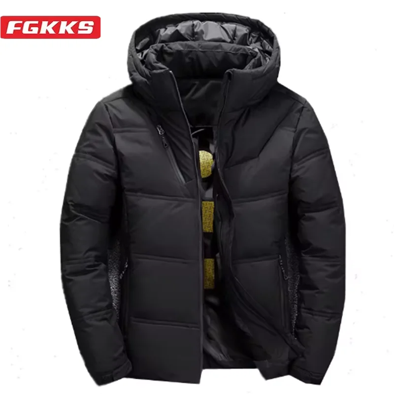 FGKKS 2024 품질 브랜드 남성 다운 재킷 슬림 두꺼운 따뜻한 솔리드 컬러 후드 코트 패션 캐주얼 다운 재킷 남성
