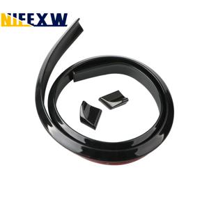 자동차 후면 스포일러 범용 자동차 트렁크 스포일러 지붕 립 키트 광택 블랙 5D 탄소 섬유 패턴 펀치없는 설치 1.5M