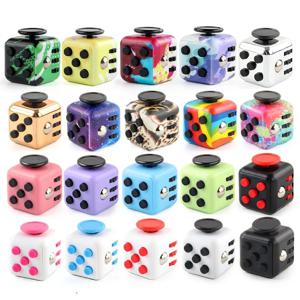 새로운 Antistress Fidget 압축 감각 어린이를위한 새로운 참신 마술 주사위 장난감 성인 스트레스 릴리프 장난감 어린이 juguetes 장난감