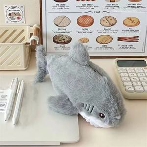 1PC 귀여운 플러시 상어 연필 케이스 학생 문구 학교 용품 Kawaii 인형 다시 학교 보관 가방 펜 가방 편지지