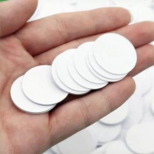 10Pcs NFC Ntag215 카드 태그 13.56MHz NTAG 215 카드 NFC 지원 휴대 전화 용 범용 빈 25mm 라운드 코인 RFID 라벨