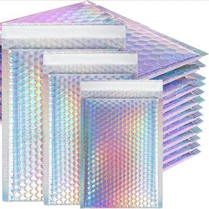 100Pcs 홀로그램 메일러 레이저 실버 메일 링 봉투 방수 택배 가방 배송을위한 패딩 버블 봉투 포장 가방