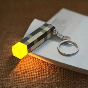 MC 게임 미니 토치 손전등 LED 라이트 USB 충전식 토치 키 체인 배낭 펜던트 선물 미니어처 장식품