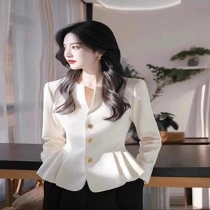 우아한 화이트 셔츠 여성 슬림핏 럭셔리 센세이션 2025년 봄 신상 트렌디 유니크 탑 출근룩 긴팔
