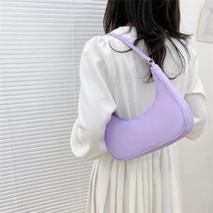 유행 어깨 겨드랑이 가방 가벼운 작은 단색 가방 세련된 여성 토트 백, 일상 작업 야외 파티에 적합