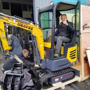 채용 요원 미니 크롤러 굴삭기, 맞춤형 유압식 소형 굴삭기, 컴팩트 미니 굴삭기 가격, 1 톤, 1.2 톤, 도매