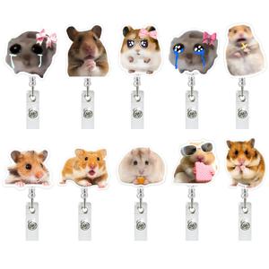 귀여운 재미 있은 햄스터 아크릴 배지 릴 간호사 의사 사무실 작업자 교사 학생을위한 개폐식 악어 클립 ID 카드 홀더