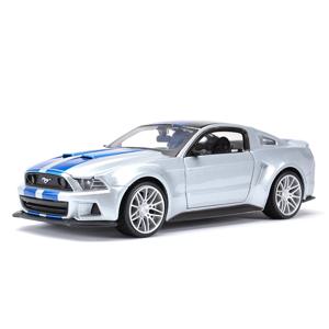 Maisto 1:24 2014 포드 머스탱 스트리트 레이서 스포츠카 정적 다이 캐스팅 차량 Collectible Model Car Toys