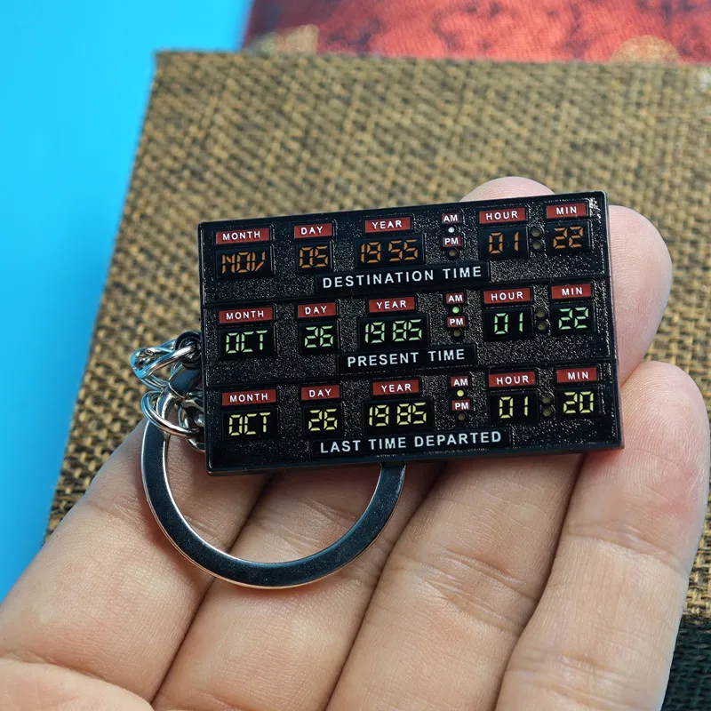 시간 회로 키 체인 Marty McFly Doc Brown 시간 여행 선물 클래식 영화 Back To The Future Delorean Replica Prop Keyring