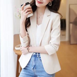 짧은 흰색 정장 재킷 여성 캐주얼 프로페셔널 핏 허리 봄 가을 2025 신상 중국 생산 긴 소매 버튼 디테일