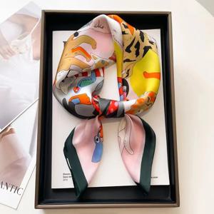 1pcs 70cm 여성의 시뮬레이션 실크 어린이 재미 만화 크리 에이 티브 접합 동물 장식 다기능 매칭 스카프