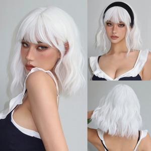 EASIHAIR 짧은 흰색 밥 합성 가발 짧은 물결 모양의 로리타 자연 머리 가발 여성용 Bangs 내열성 코스프레 가발