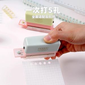 1PC KW-TRIO 5/6 홀 펀치, 2 시트 종이 홀 펀처 귀여운 캔디 컬러 미니 휴대용 펀처, 사무실 보조 DIY 프로젝트