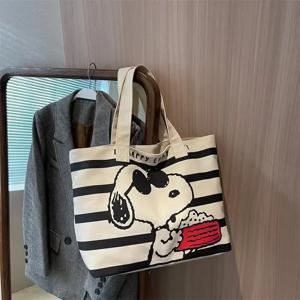 MINISO 스누피 귀여운 만화 대용량 캔버스 가방 여학생을위한 책을 들고 토트 엄마 가방