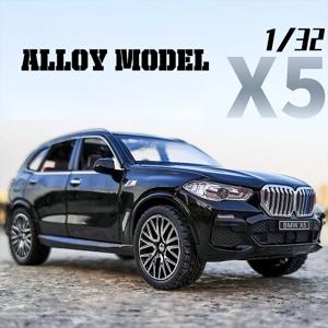 1:32 럭셔리 SUV 합금 모델 자동차, 시뮬레이션된 내부 세부 사항, 멋진 조명 및 음향 효과, 절묘한 데스크탑 장식품