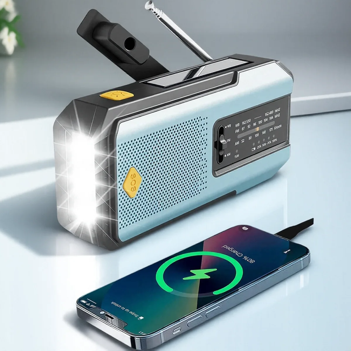 휴대용 태양 크랭크 비상 라디오 글로벌 FM 수신기 LED 손전등 2000mAh 고품질 SOS 알람