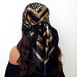 새로운 90*90cm 레트로 브랜드 여성 실크 스카프 Bandanna 패션 보헤미안 패턴 광장 Hijab 레이디 랩 머리띠 풀라 드 머플러