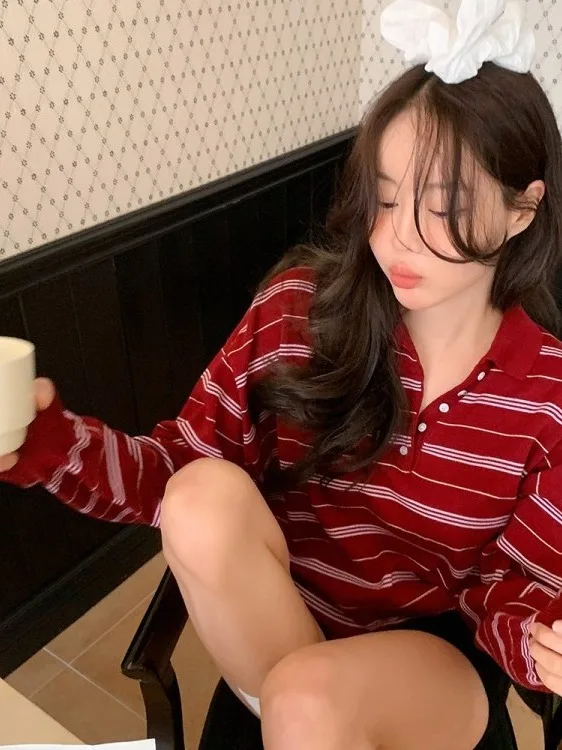 한국 스타일 폴로넥 컬러 블록 스트라이프 니트웨어 여성용 루즈핏 부드러운 봄 신상 아메리칸 레트로 탑 캐주얼 다용도 셔츠