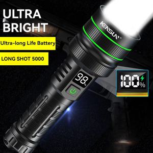 가장 강력한 장거리 LED 손전등 Zoomable 캠핑 토치 내장 26650 배터리 야외용 고전력 전술 랜턴
