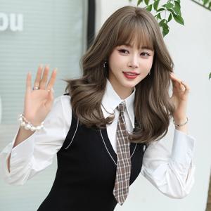 NAMM 긴 물결 모양의 여성 그레이 브라운 가발 여성용 일일 파티 긴 물결 모양의 가발 푹신한 앞머리가있는 합성 가발 내열성