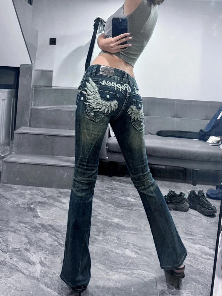 American Babes Subculture 저층 청바지 여성 빈티지 디자인 센스 윙 자수 약간 플레어 바지 인과 긴 바지