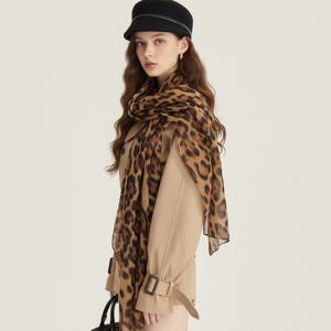 세드린 레오파드 롱 스카프 호피 패턴 트렌치코트 가을 포인트 S86