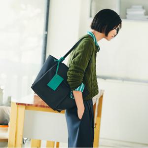 빈폴ACC Less Bag_1 미디엄 토트백 - 블랙 BE58D3M785