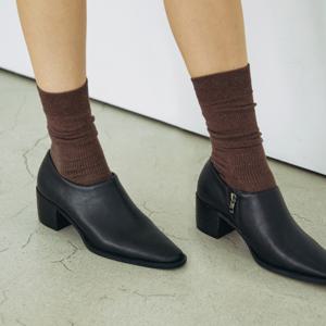 [정상가 152,000원] 4Colors_소가죽 슬림토우 래더&스웨이드 로퍼 2Type l KM410