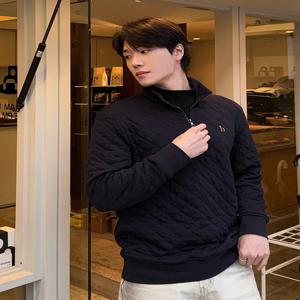 남성 HZTS4D385N3 네이비 퀼팅 하프집업 맨투맨